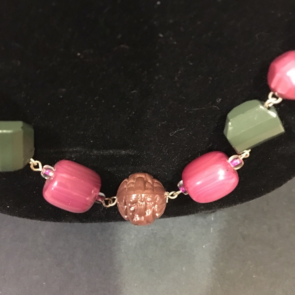 Multicolor beaded necklace - Picture 3 of 6
